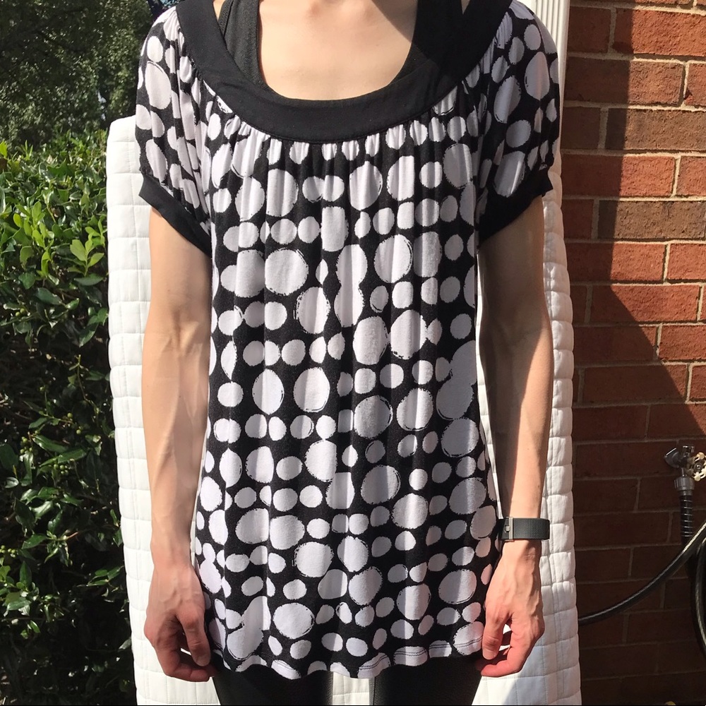 Michael Kors black and white flowy top